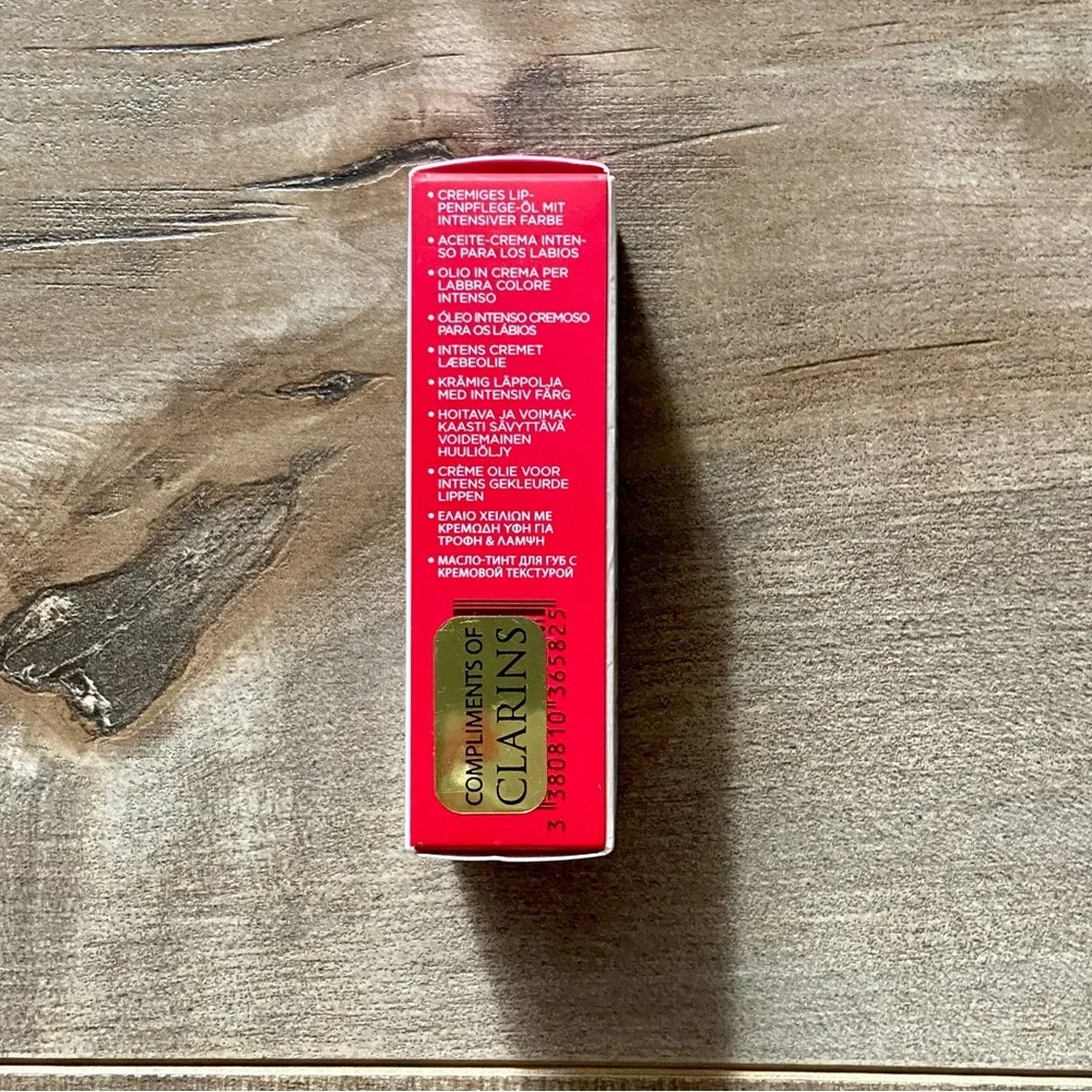 Clarins Paris Lip Comfort Oil Intense - Hydrating Lip Oil in Intense Plum 02